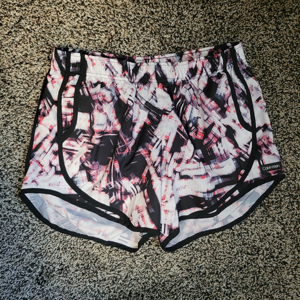 Calvin Klein Performance Women's Athletic Shorts - Black and White